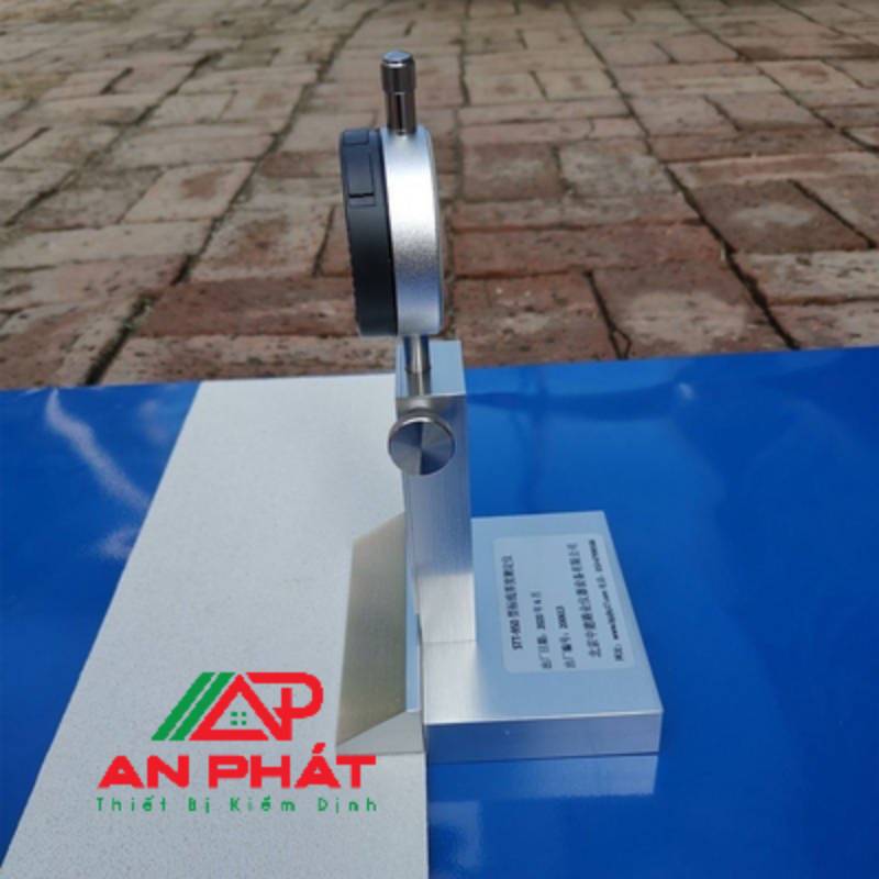 Thiết bị đo chiều dày sơn kẻ đường aa