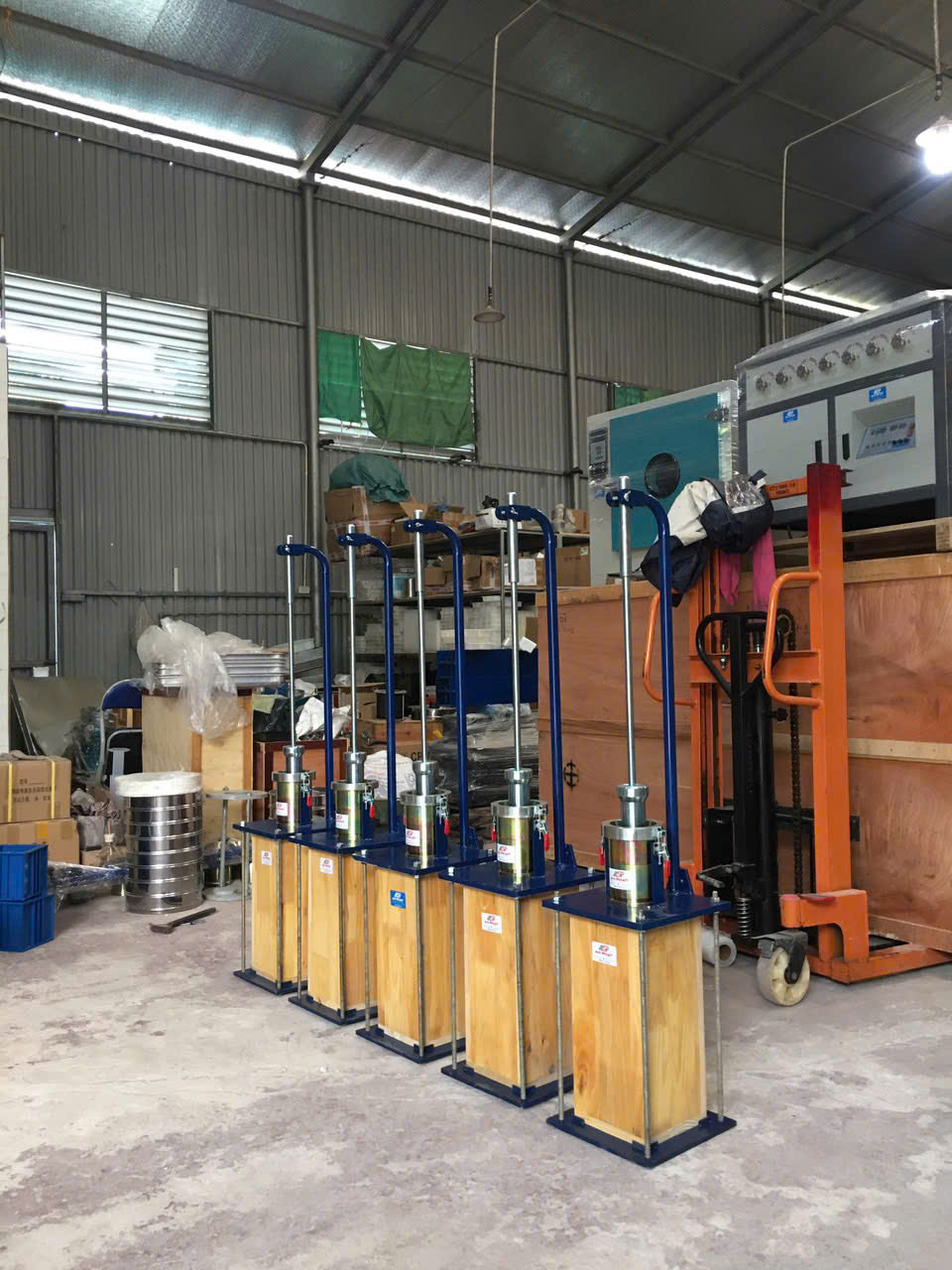 z7311232166712_bee0fc42750765241f7da46598f56938